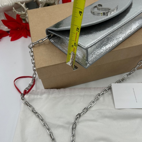 Women’s Christian Louboutin LOUBI 54 clutch bag/shoulder bag with chain Italy - Picture 2 of 16